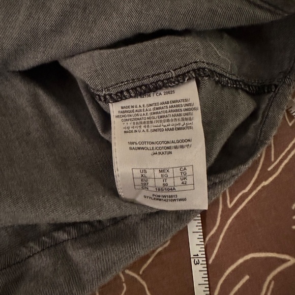 Guess Men’s Gray Button Down Shirt Size XL - Picture 10 of 14